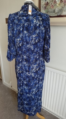 Bnwt long crepe - &, viscose