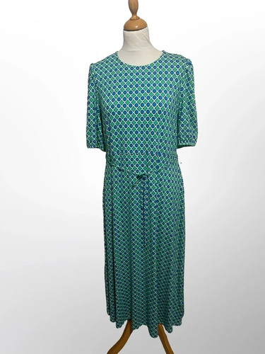 New marks and spencer - ,