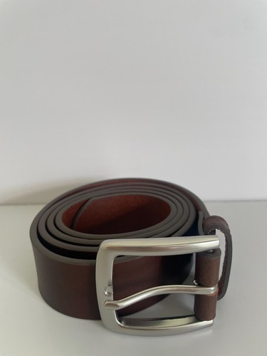 Brown leather belt size - m&s,
